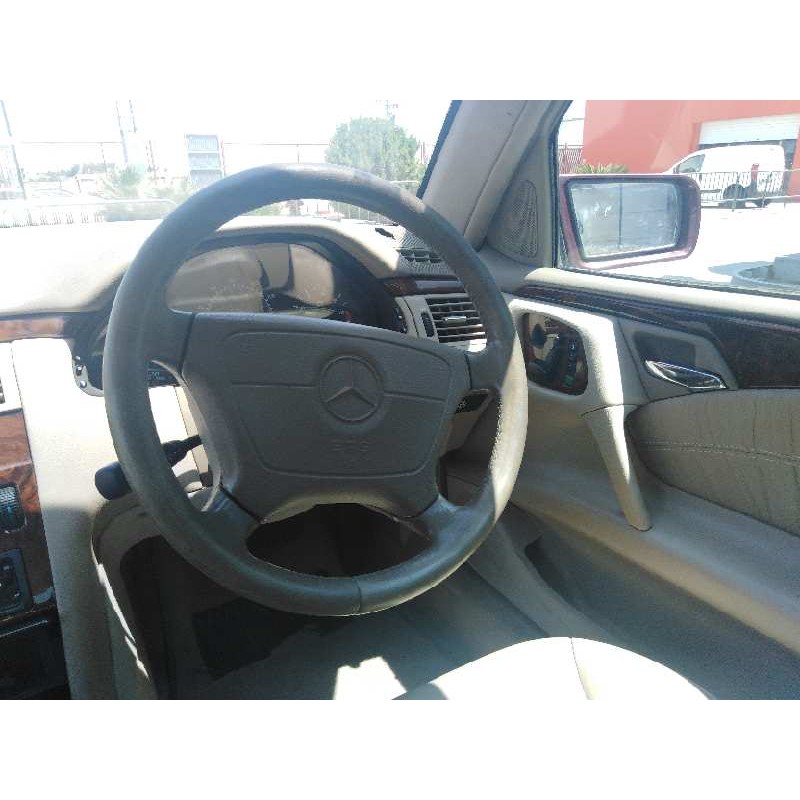 MERCEDES-BENZ CLASE E (W210) BERLINA 1998
