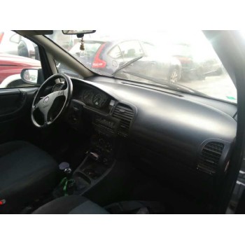 opel zafira a del año 2000