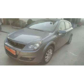 opel astra h berlina del año 2005
