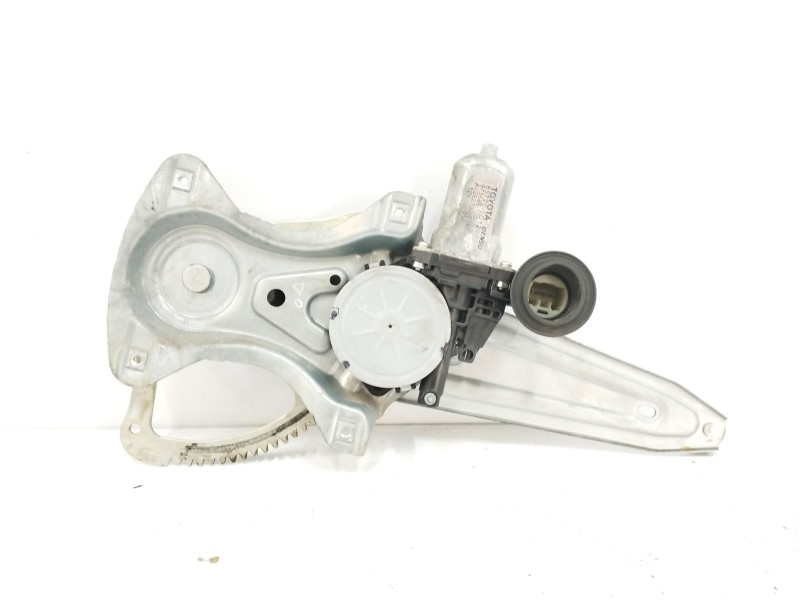 Recambio de elevalunas trasero derecho para toyota auris 2.2 d-cat referencia OEM IAM TIJERA 857200D120 