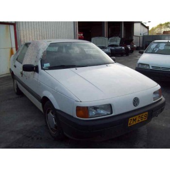 volkswagen passat berlina (312) del año 1988