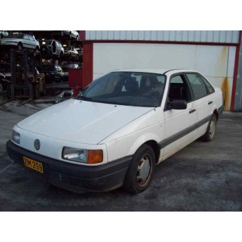 volkswagen passat berlina (312) del año 1988