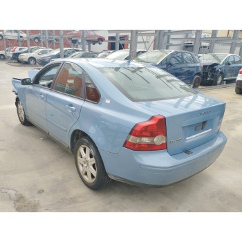 volvo s40 berlina del año 2004