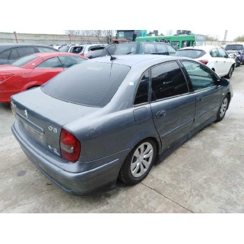 citroën c5 berlina del año 2001