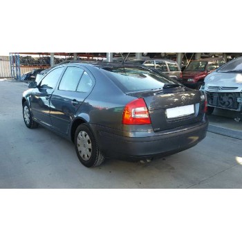 skoda octavia berlina (1z3) del año 2009