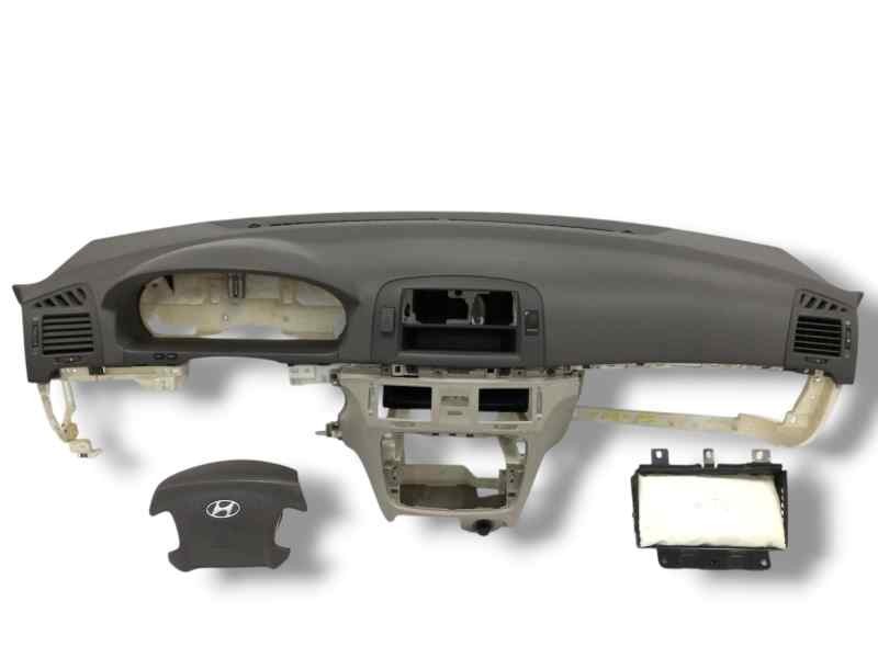 Recambio de salpicadero para hyundai sonata (nf) 2.0 crdi cat referencia OEM IAM 847103K100QZ 569003K140QZ 845303K000