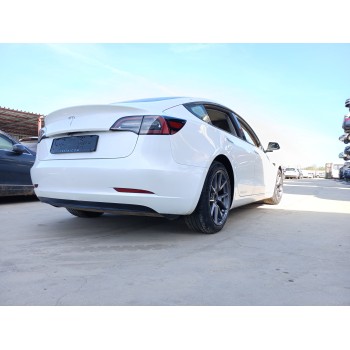 tesla model 3 (5yj3) del año 2023