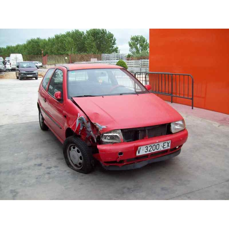 volkswagen polo berlina (6n1) del año 1994