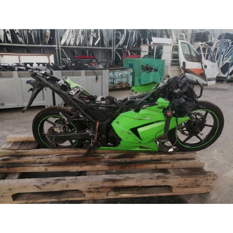 KAWASAKI NINJA 250 R