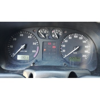 volkswagen polo berlina (6n1) del año 1999