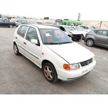 volkswagen polo berlina (6n1) del año 1998