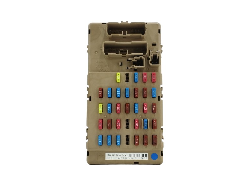 Recambio de caja reles / fusibles para subaru forester 2.0 diesel cat referencia OEM IAM 82201FJ110  