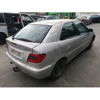 citroën xsara berlina del año 2000