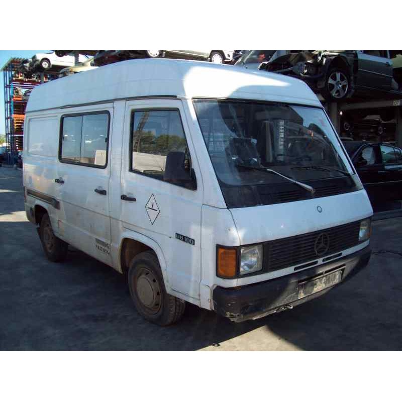 MERCEDES-BENZ MB 100 D CAJA CERRADA / COMBI