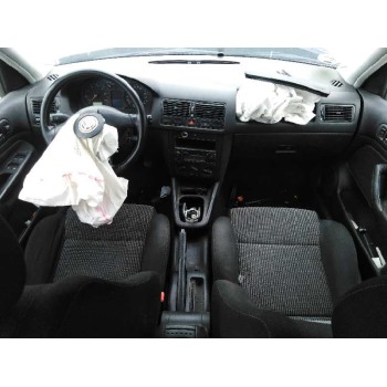 volkswagen golf iv berlina (1j1) del año 2000