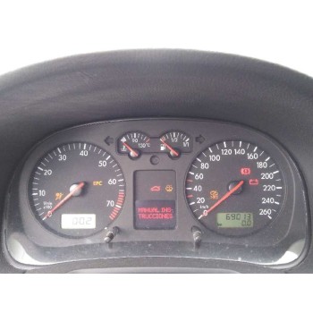 volkswagen golf iv berlina (1j1) del año 2000