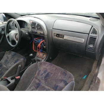 citroën xsara berlina del año 2000