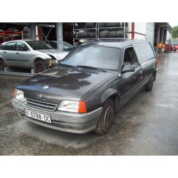 opel kadett e del año 1984