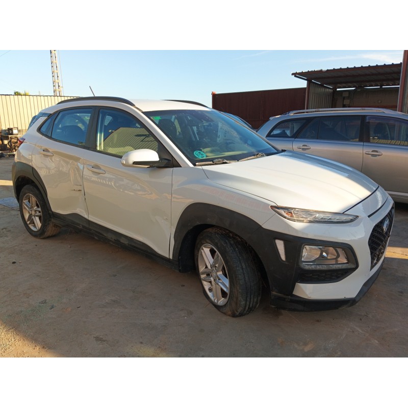 ALETA DELANTERA DERECHA NECESITA REPARACION