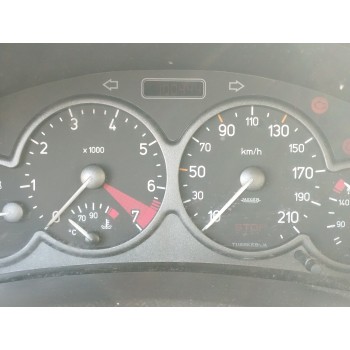 peugeot 206 berlina del año 2001