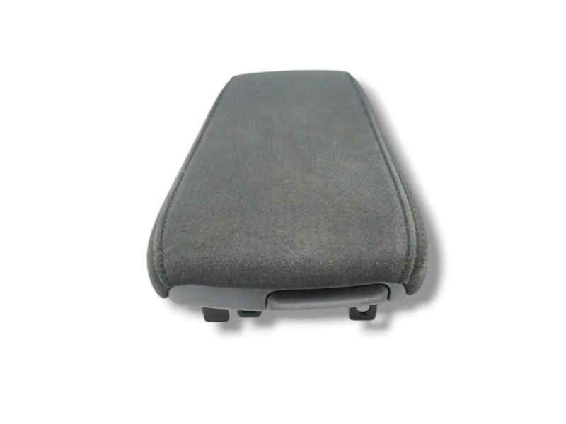 Recambio de apoyabrazos central para toyota prius 1.8 hybrid zvw50,zvw51,zvw50r referencia OEM IAM 5891047020C3 SOLO TAPA OBSERV