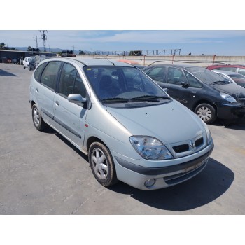 renault scenic (ja..) del año 2001