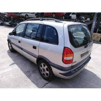 opel zafira a del año 2000