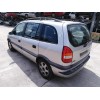 opel zafira a del año 2000