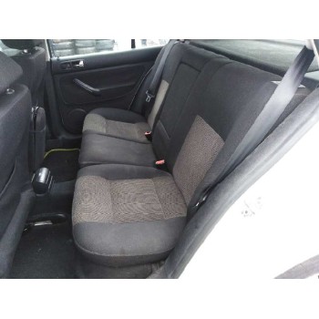 volkswagen golf iv berlina (1j1) del año 1998