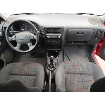 volkswagen polo berlina (6n1) del año 1999