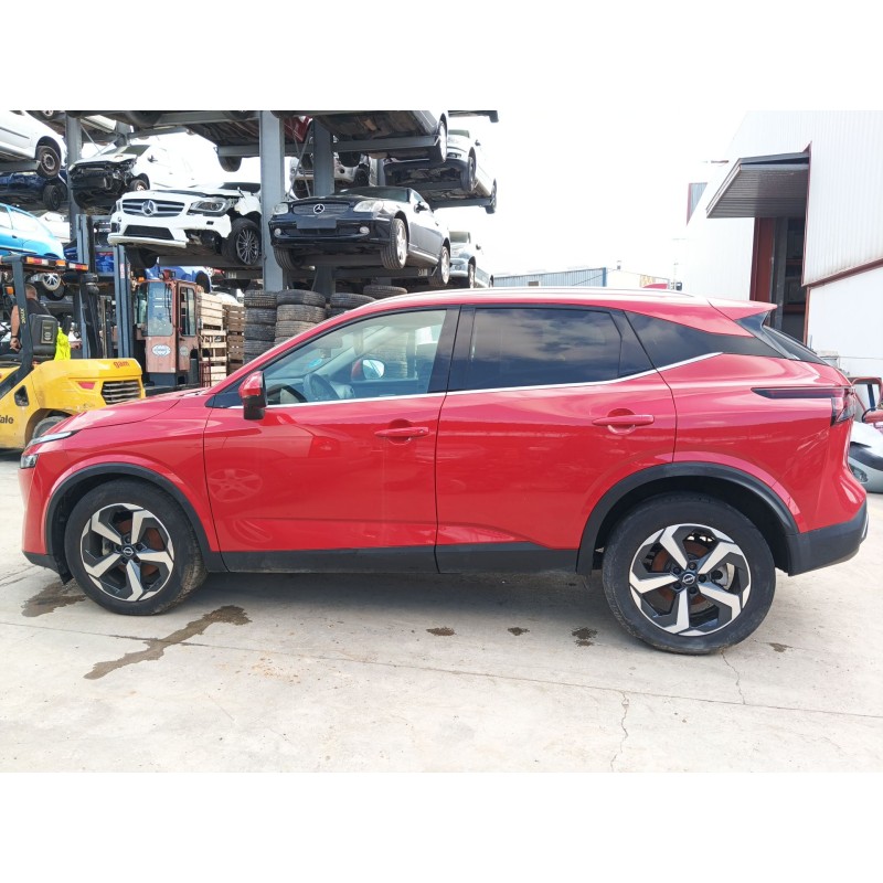 MOLDURA BAJO FARO IZQUIERDO