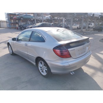 mercedes-benz clase c coupé (cl203) del año 2001