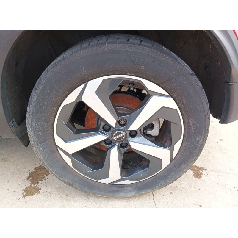 MOLDURA BAJO FARO IZQUIERDO