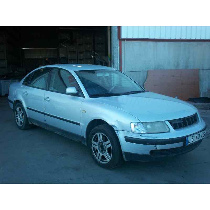 volkswagen passat berlina (3b2) del año 1999