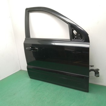 Recambio de puerta delantera derecha para kia sorento 2.5 crdi referencia OEM IAM  OBSERVAR FOTOS 
