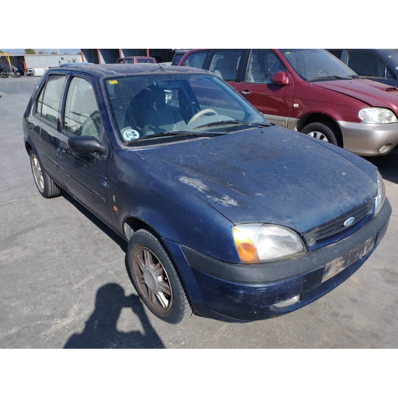 ford fiesta berlina (dx) del año 2002