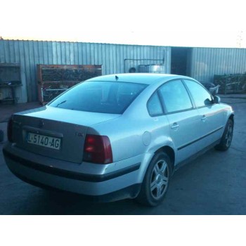 volkswagen passat berlina (3b2) del año 1999
