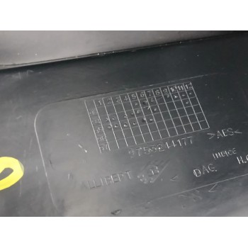 Recambio de salpicadero para peugeot 205 mito 1.8 d referencia OEM IAM 9753244177  