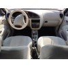 ford fiesta berlina (dx) del año 2002