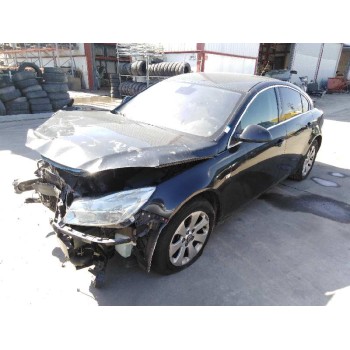 opel insignia berlina del año 2010