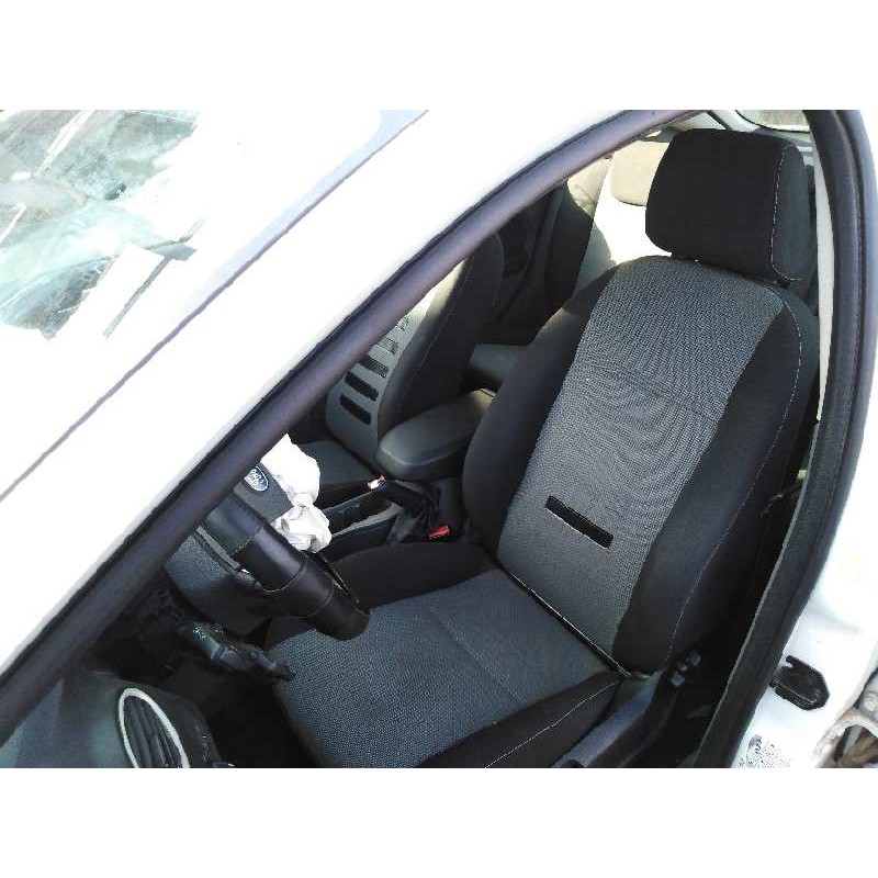 FORD FOCUS II (DA_, HCP, DP) 2010
