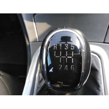 opel insignia berlina del año 2010