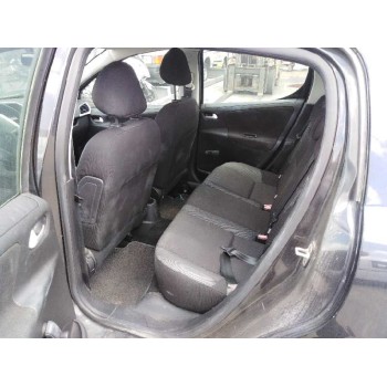 peugeot 207 del año 2010