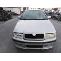 SKODA OCTAVIA BERLINA (1U2)