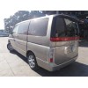 nissan elgrand (2002-2010) del año 2002