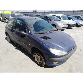 peugeot 206 berlina del año 2000