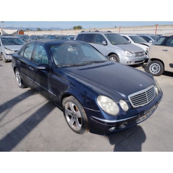 mercedes-benz clase e (w211) berlina del año 2007