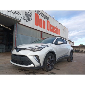 toyota c-hr (_x1_) del año 2023