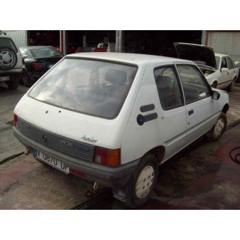 peugeot 205 berlina del año 1989