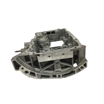 Recambio de sobrecarter para peugeot 208 1.2 12v e-thp referencia OEM IAM 9827467380  